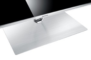 CES 13 > Panasonic DT60 : TV Edge LED compatible 3D passive, bis CES 13 > Panasonic DT60 : TV Edge LED compatible 3D passive, bis