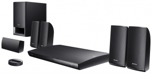 CES 12 > Sony BDV-E290 : chaîne Blu-Ray 3D Ready 5.1 + dock iPhone CES 12 > Sony BDV-E290 : chaîne Blu-Ray 3D Ready 5.1 + dock iPhone