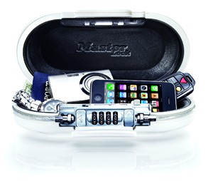 Safe Space de Master Lock : mini coffre-fort high-tech Safe Space de Master Lock : mini coffre-fort high-tech