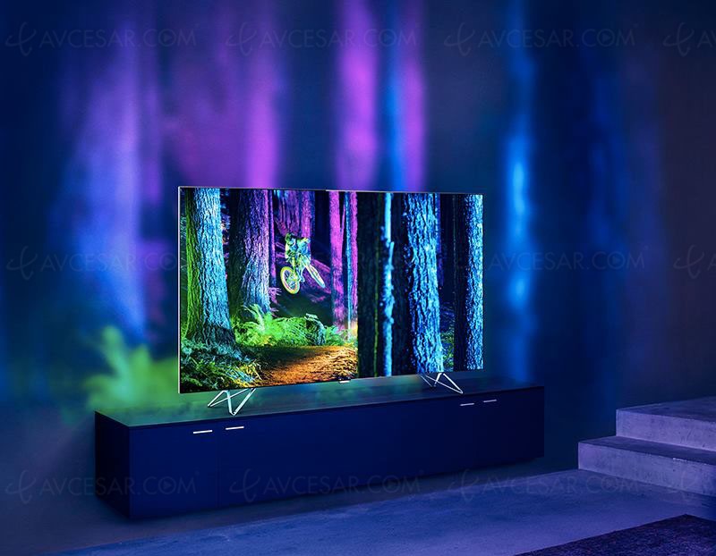 ifa-15-philips-ambilight-projection-les-neuf-picoprojecteurs-en-photo_093941.jpg