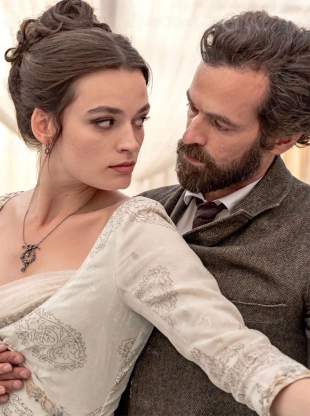 Emma Mackey Sex Education dans Eiffel bientôt en K Ultra HD