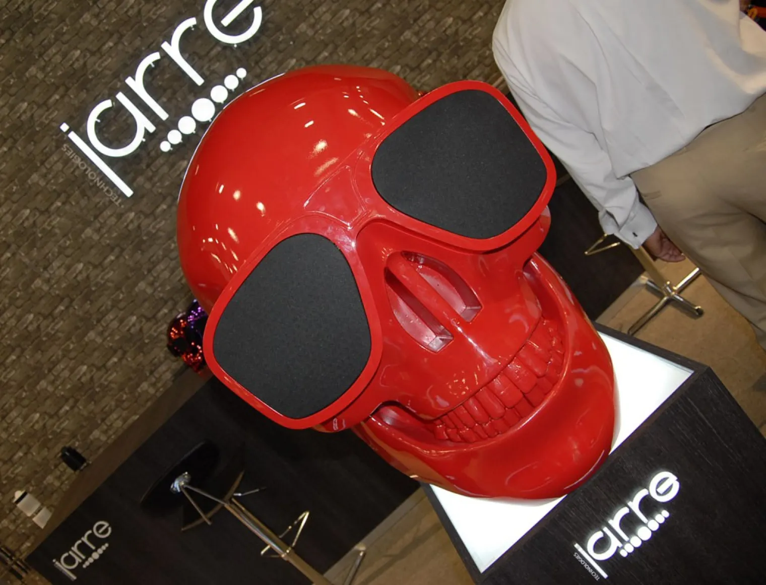 ifa-14-jarre-aeroskull-xxl