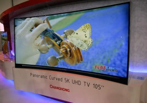 IFA 14 > Les projets TV Changhong : Oled, Ultra HD, courbe, 21/9 105''…