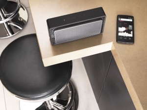 Bowers & Wilkins T7 : enceinte Bluetooth nomade