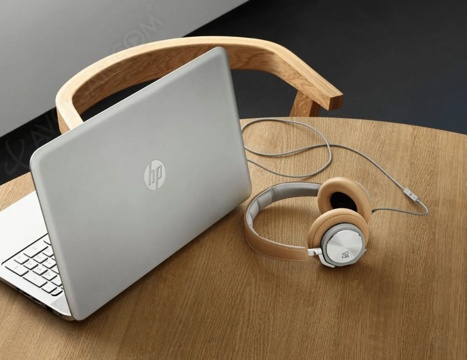 hp-s-associe-a-bang-olfsen
