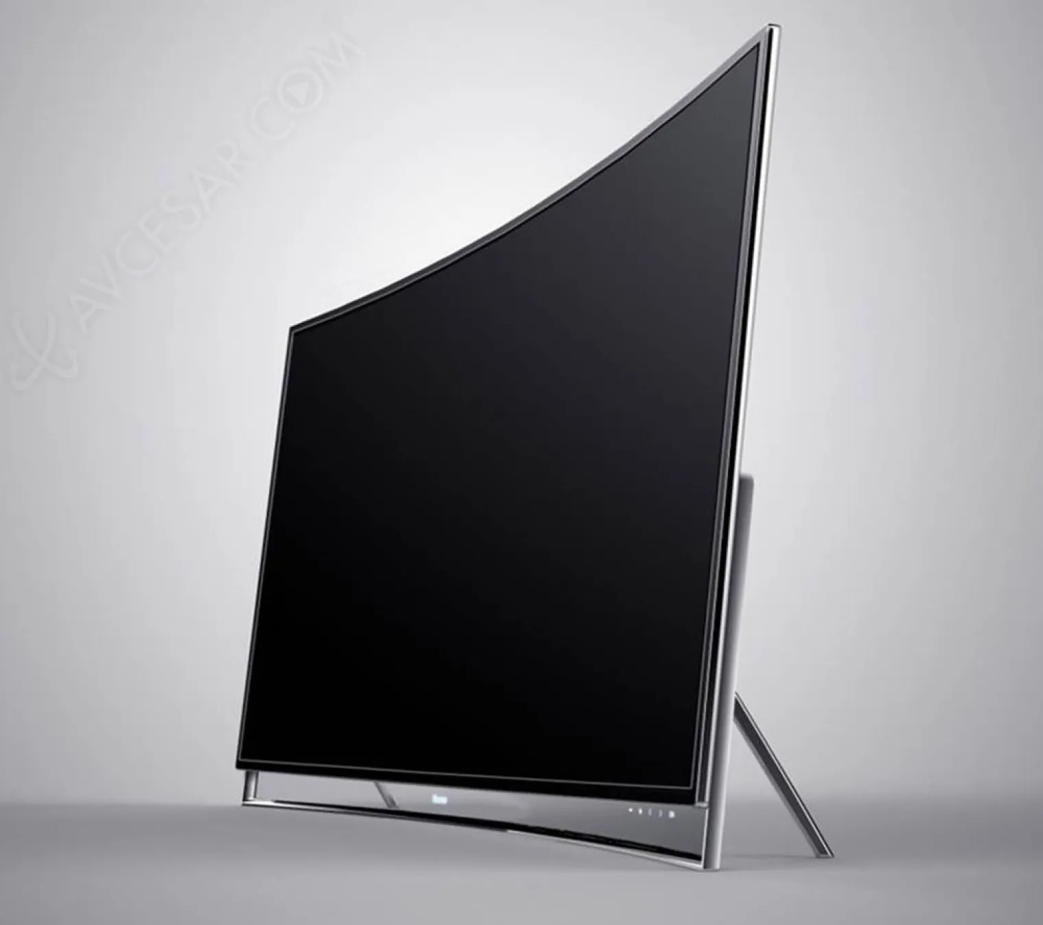 tv-uled-2-0-hisense-x910-courbe