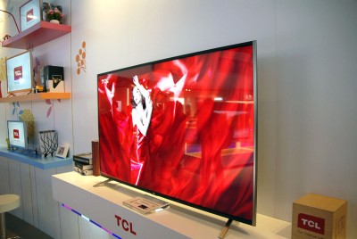 IFA 15 > TV LED TCL Ultra Slim : 55'' présenté à l'IFA de Berlin