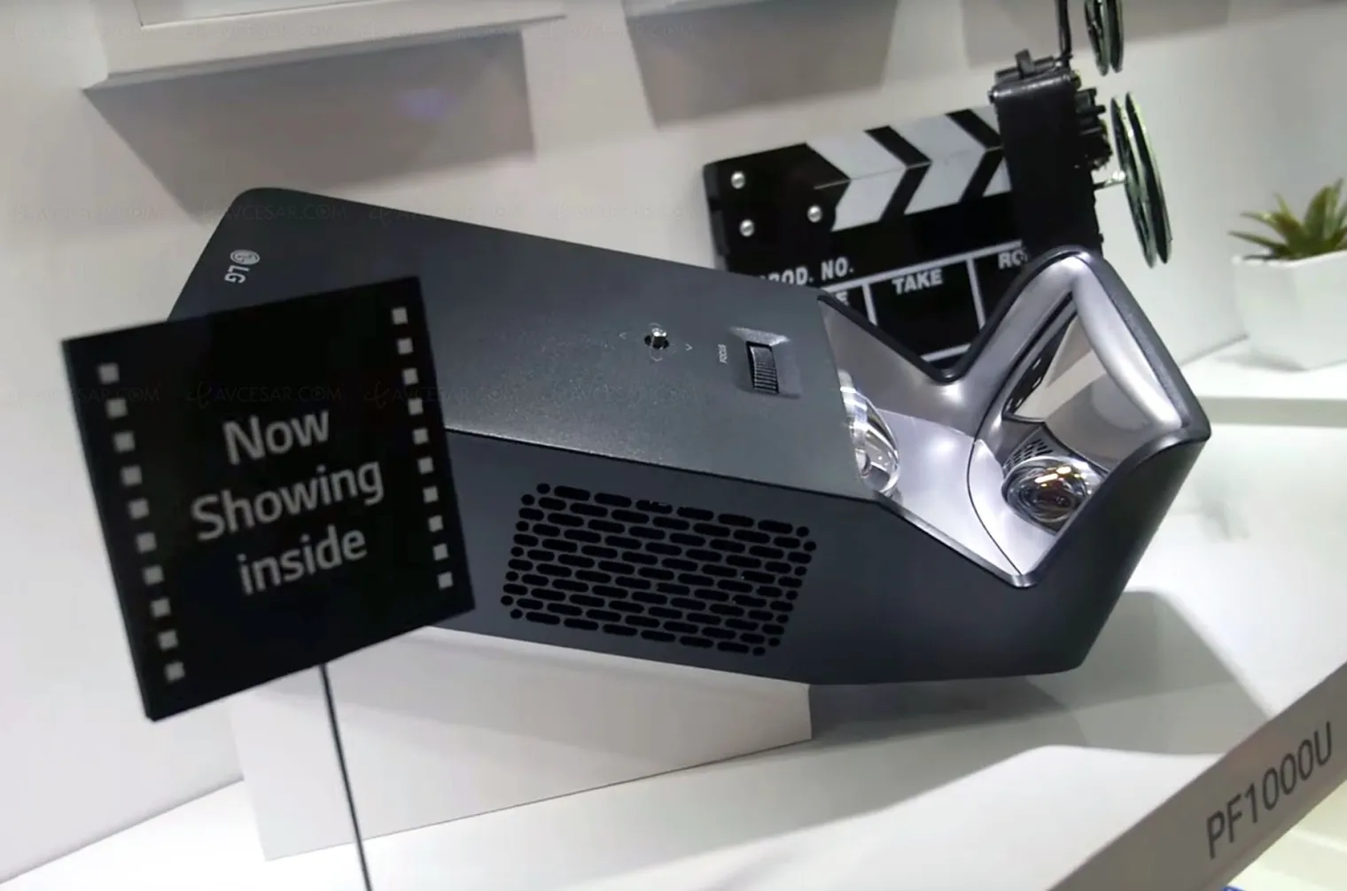 ifa-15-minibeam-lg-pf1000u