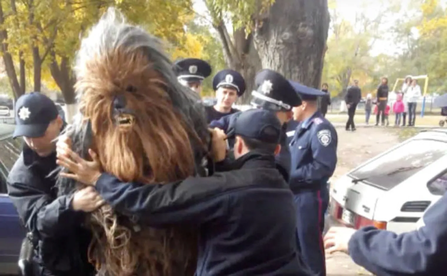 chewbacca-arrete-en-ukraine