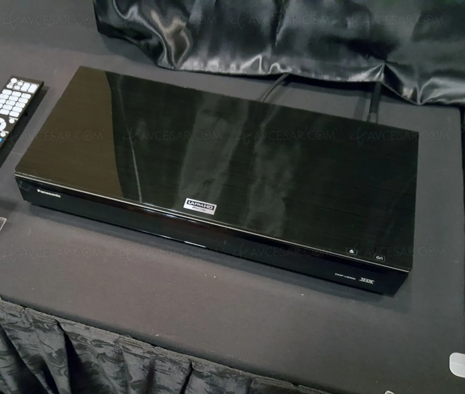 ces-16-panasonic-dmp-ub900