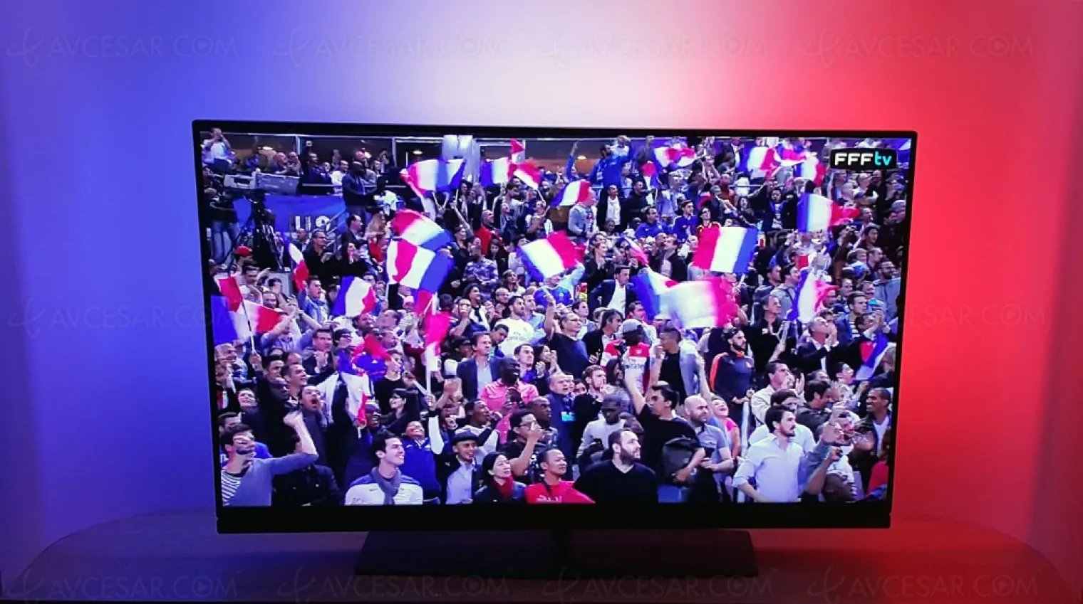 tv-philips-ambilight-euro-2016