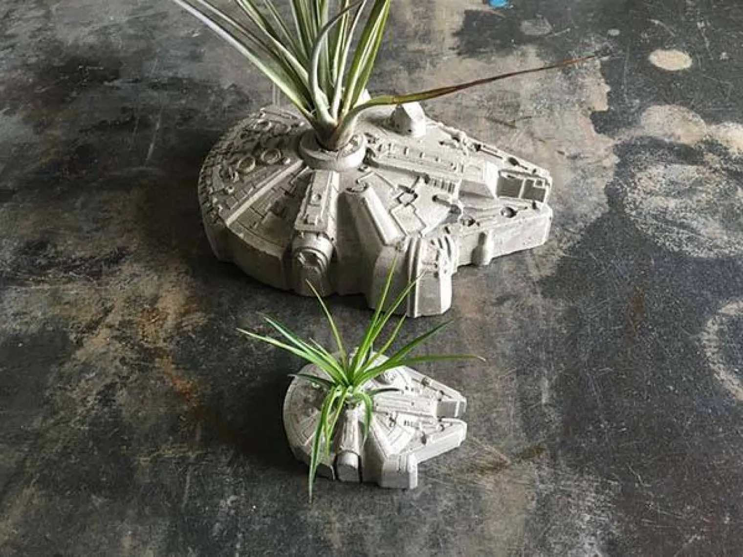 pot-a-plante-faucon-millenium