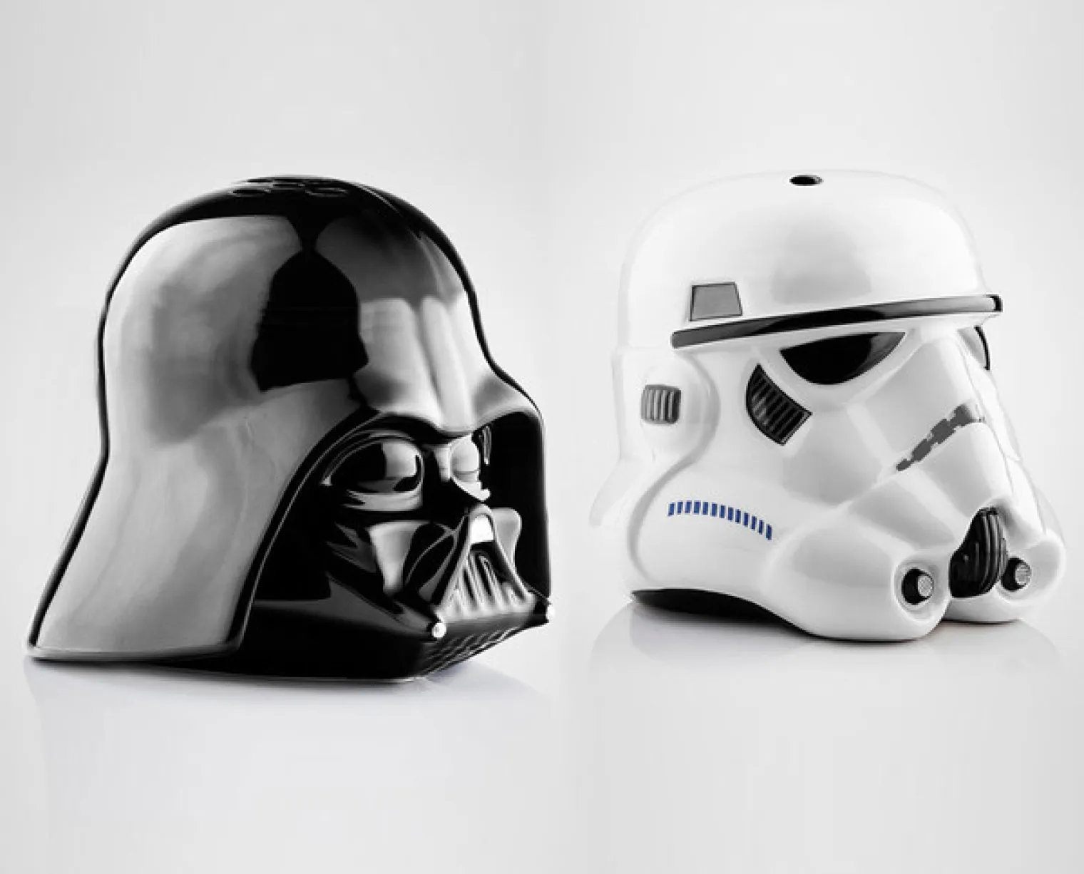saliere-et-poivrier-star-wars-la-force-s-epice