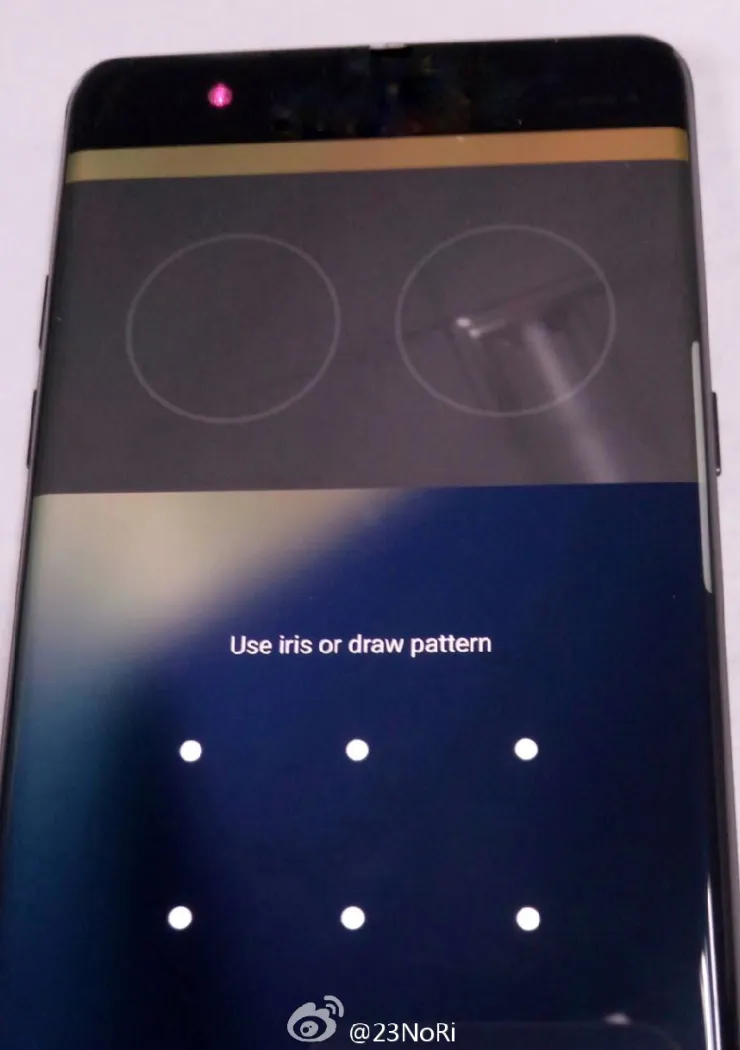 capteur-retinien-pour-la-phablette-samsung-galaxy-note-7