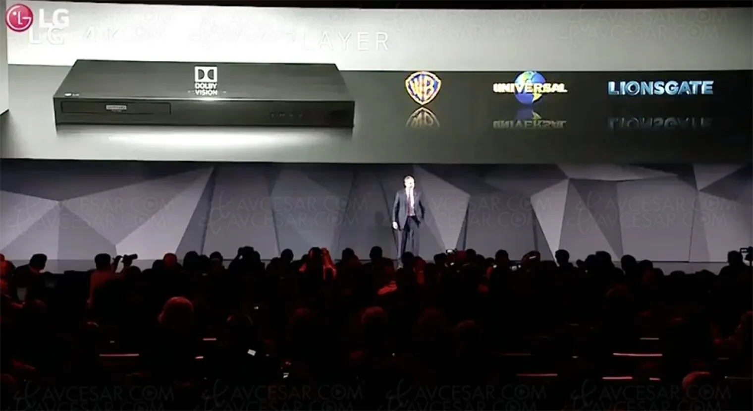 ces-17-lg-up970-platine-ultra-hd-blu-ray-certifiee-dolby-vision
