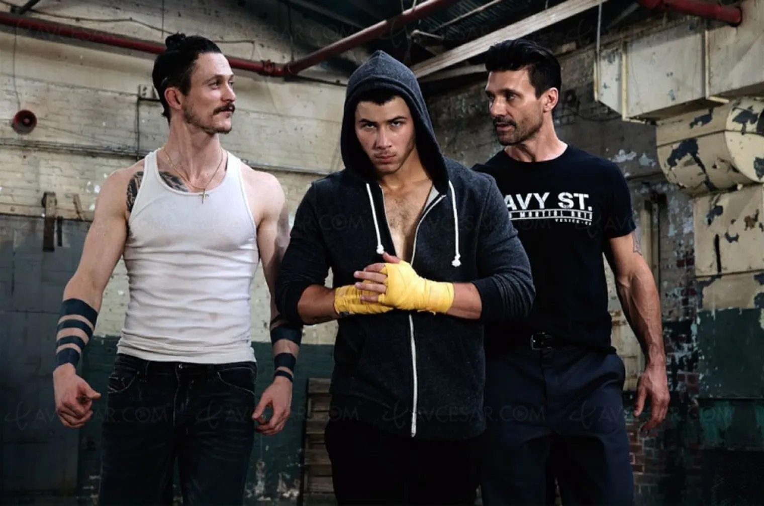 kingdom-saison-1-une-serie-taillee-sur-mesure-pour-frank-grillo