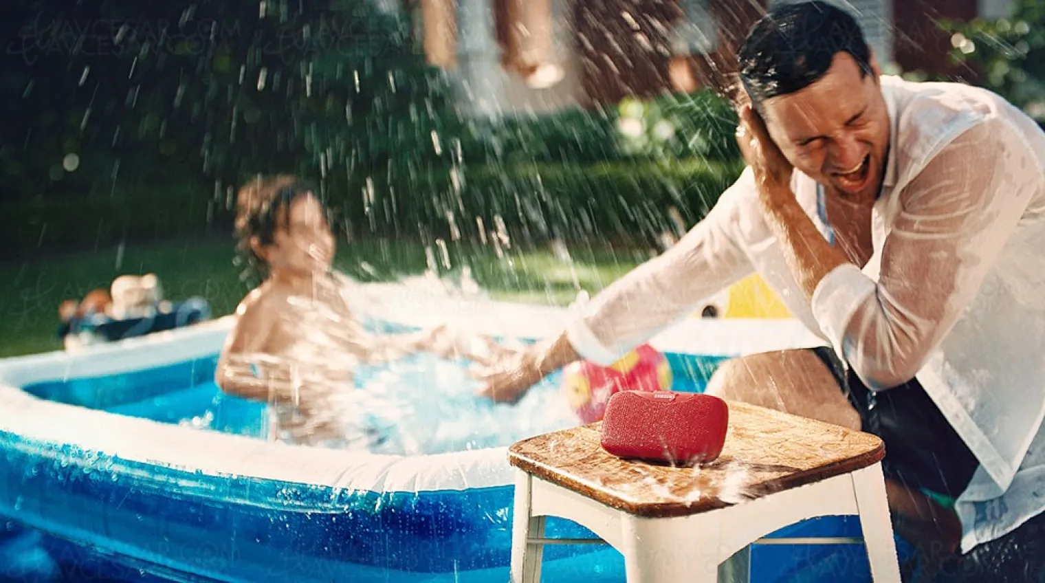 samsung-level-box-slim-enceinte-bluetooth-nomade-et-etanche