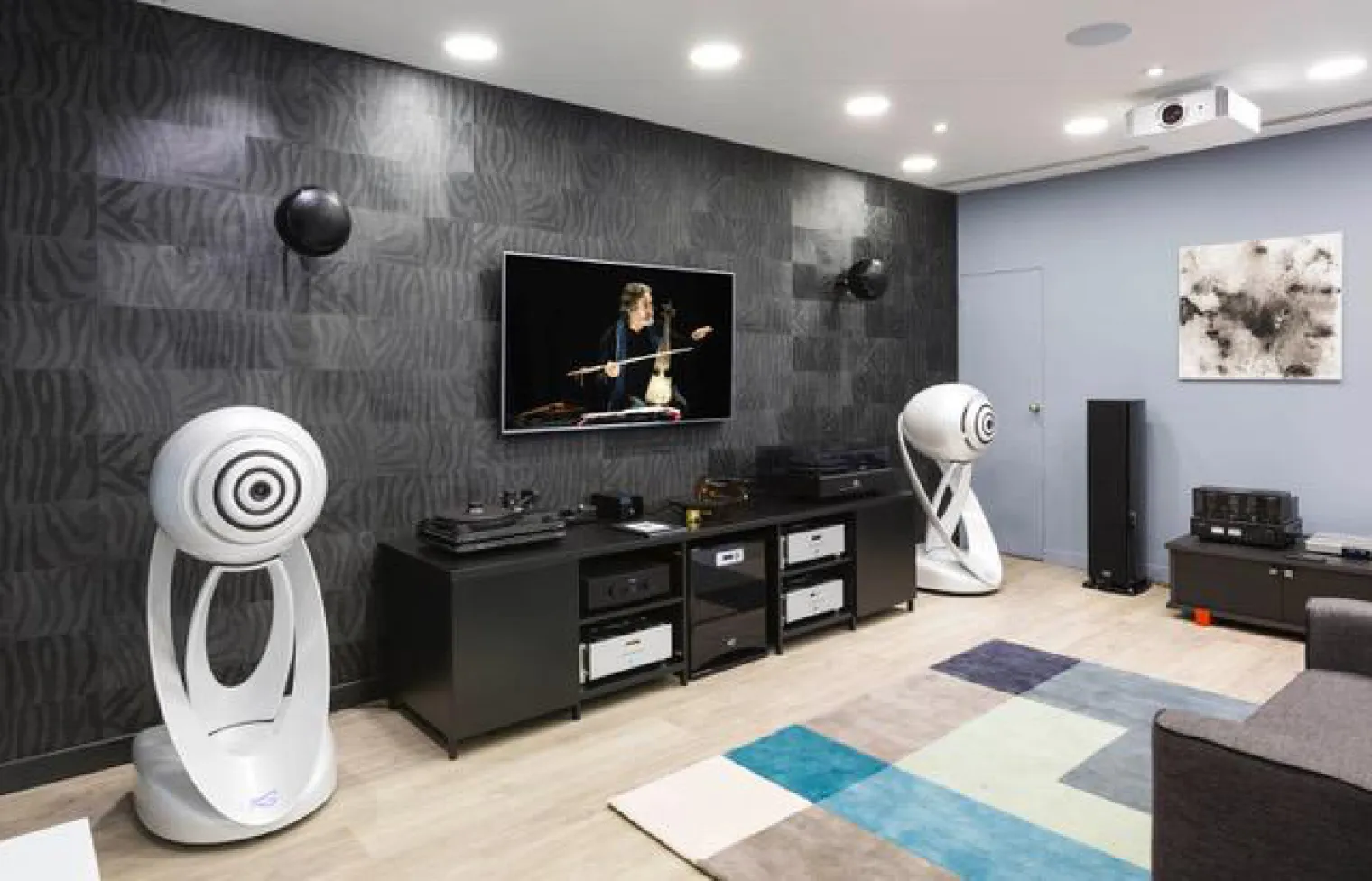 premiere-boutique-cabasse-a-paris