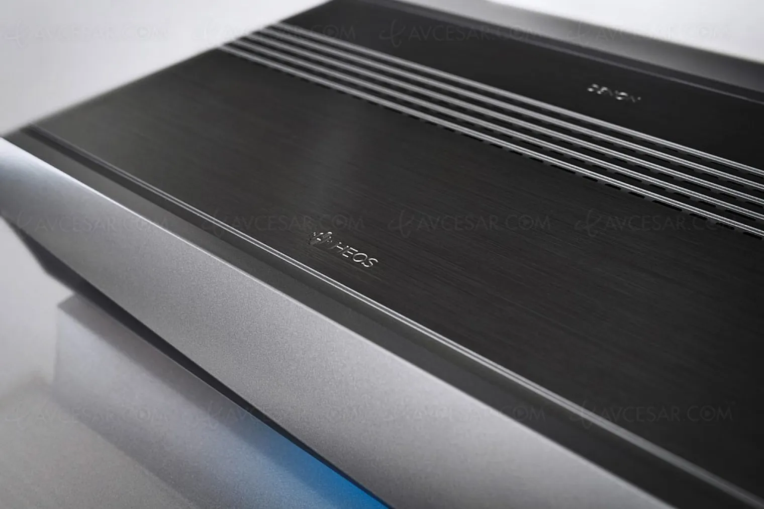 denon-avr-heos-home-cinema-et-multiroom-audio