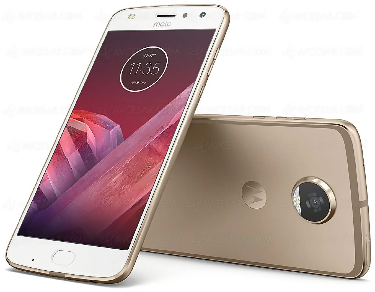 smartphone-modulaire-motorola-moto-z2-play-et-les-nouveaux-moto-mods-se-devoilent