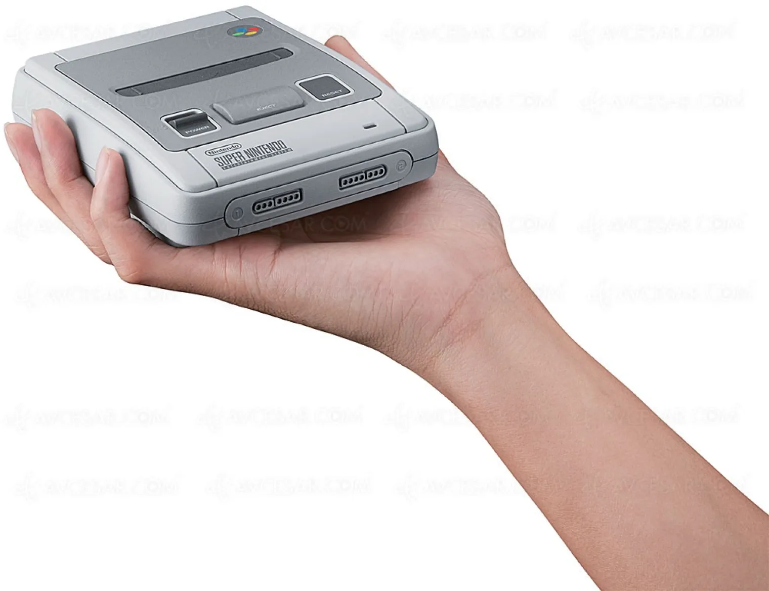 super-nintendo-classic-mini-le-retour-de-la-legende-avec-21-jeux-dont-l-inedit-star-fox-2