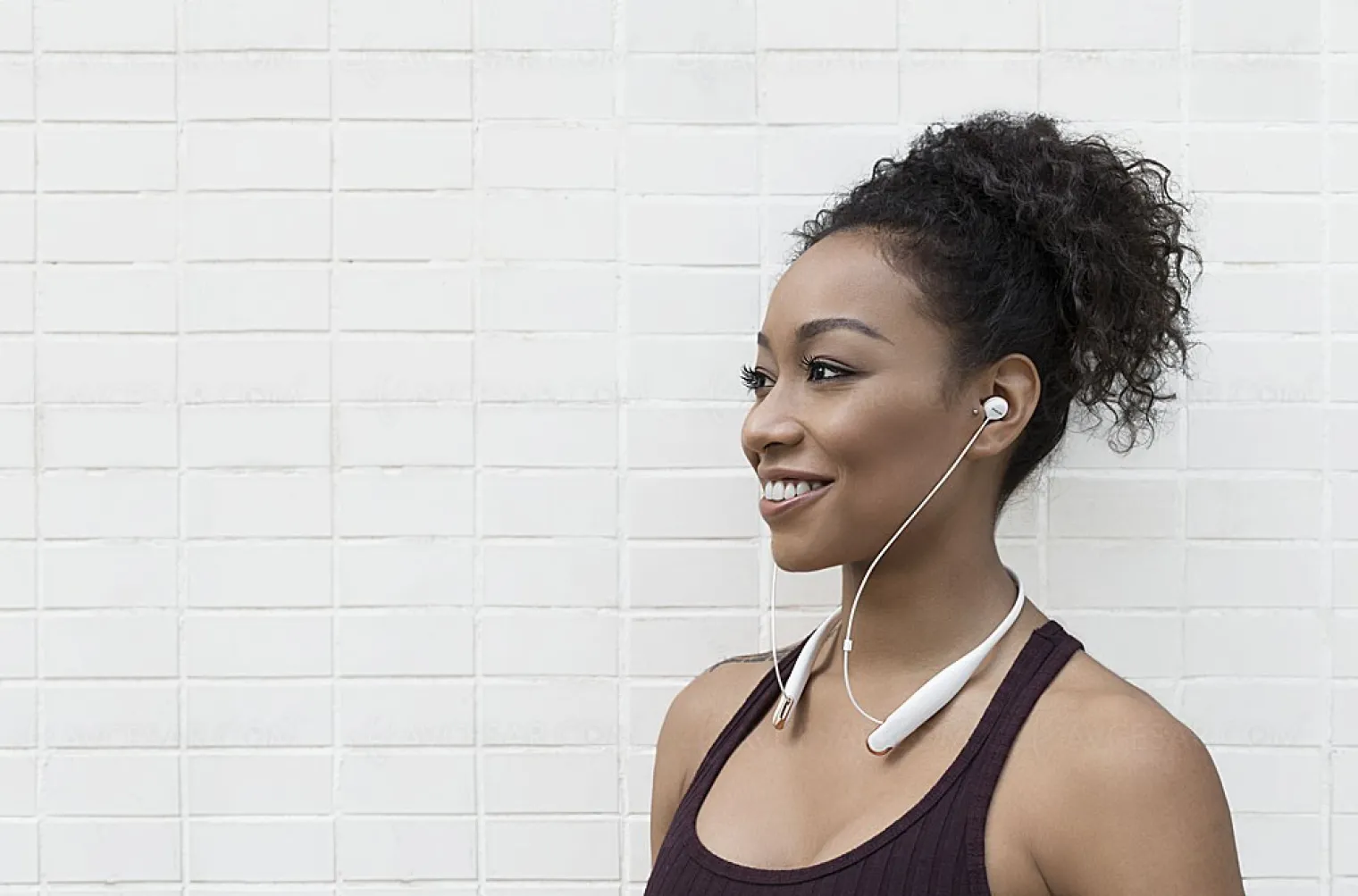 casque-bluetooth-tour-de-cou-intra-auriculaire-philips-flite-hyprlite