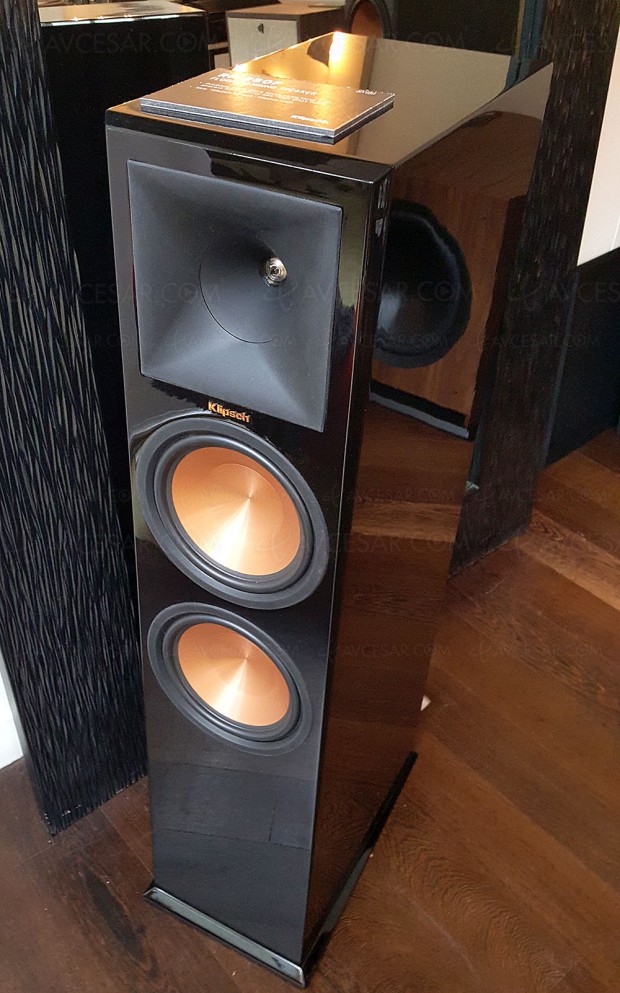 Enceintes Klipsch Reference Premiere, deux nouvelles finitions dont Piano Black