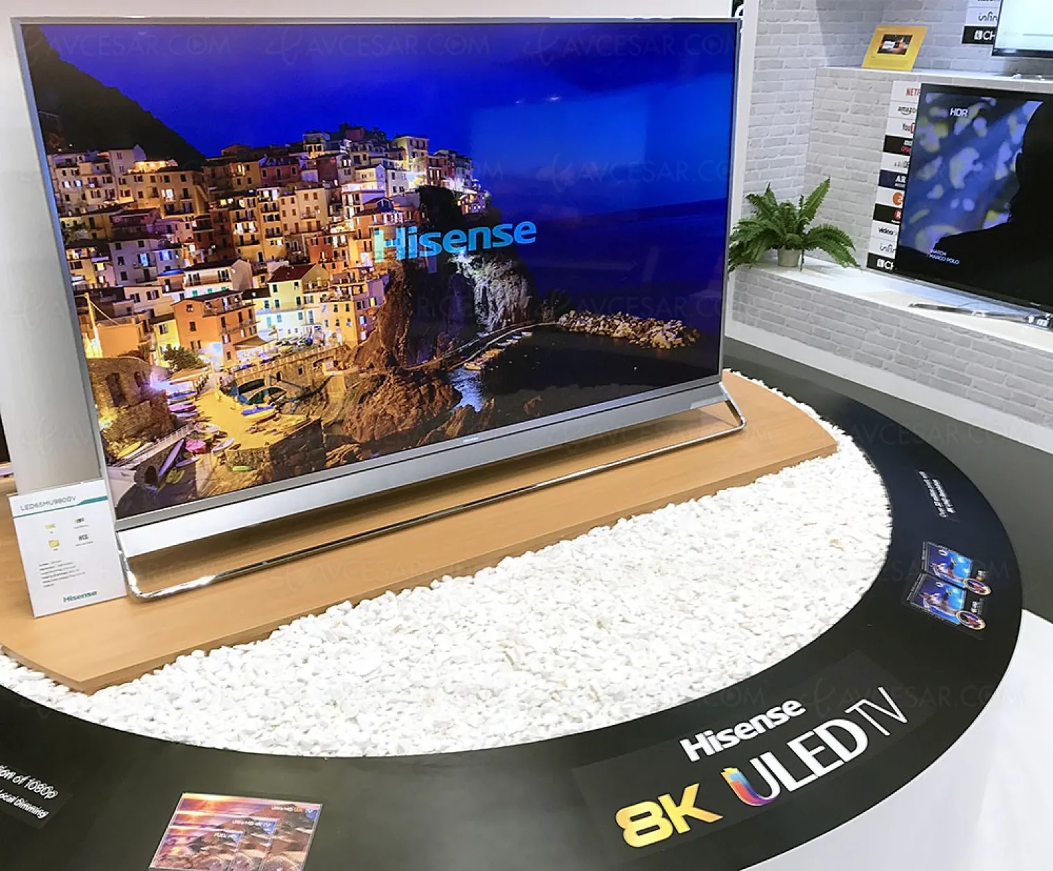 ifa-17-tv-uled-8k-hisense-65mu9800-240-zones