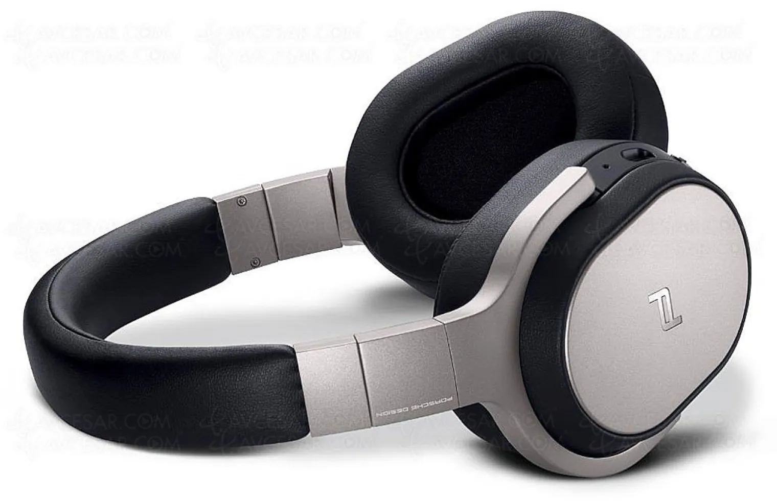 casque-a-reduction-de-bruit-active-space-one-par-kef-et-porsche-design-maintenant-bluetooth