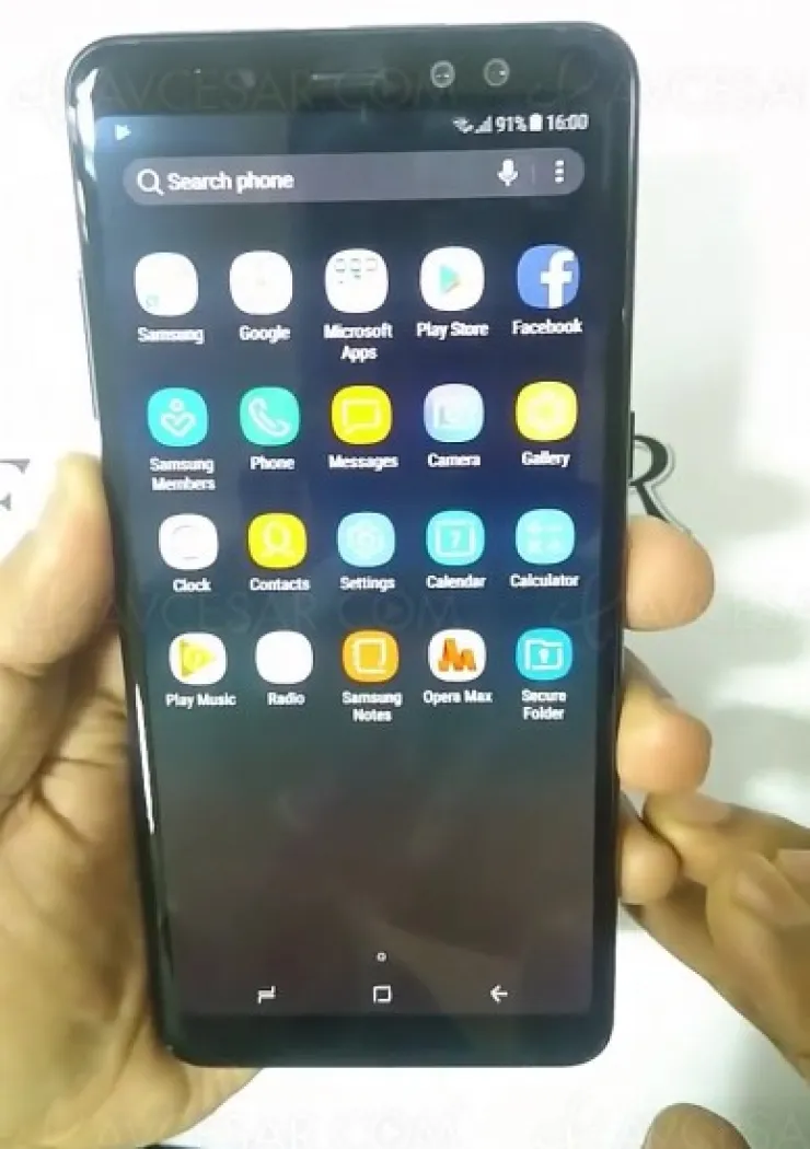 samsung-galaxy-a8-trois-declinaisons-en-vue