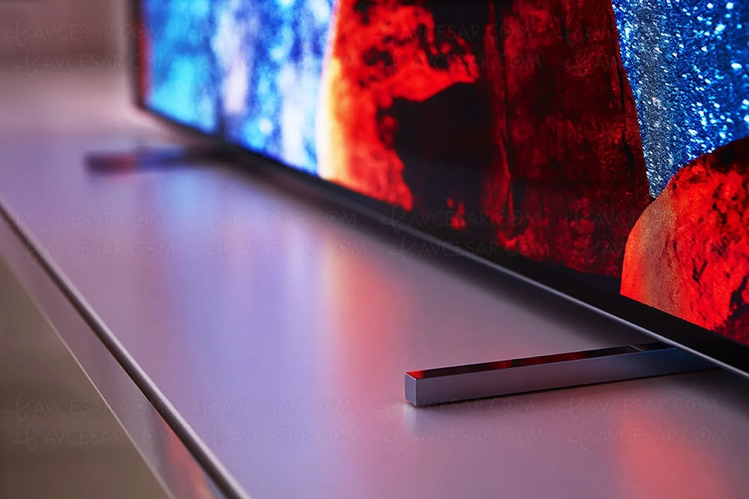 tv-oled-philips-oled803-ultra-hd-premium-mise-a-jour-prix-indicatif-et-disponibilite
