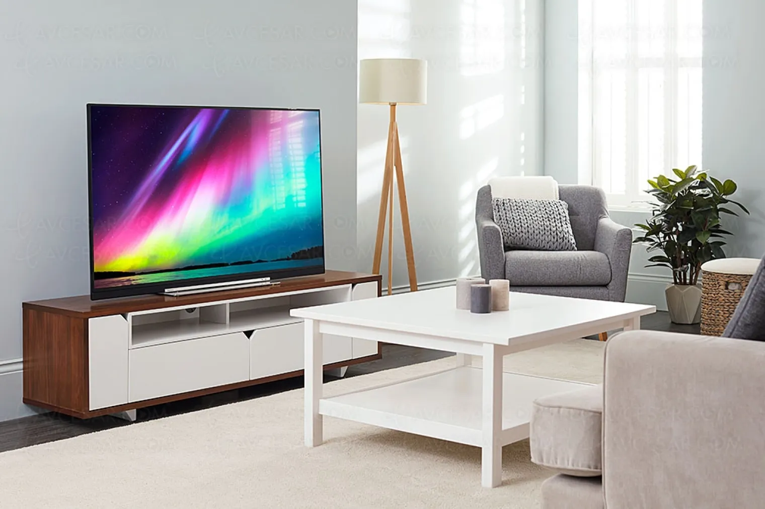 tv-lcd-ultra-hd-toshiba-u7863dg-49-et-55-au-programme