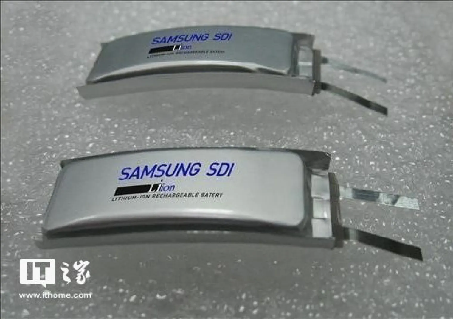 samsung-galaxy-x-pliable-ecran-flexible-batterie-aussi