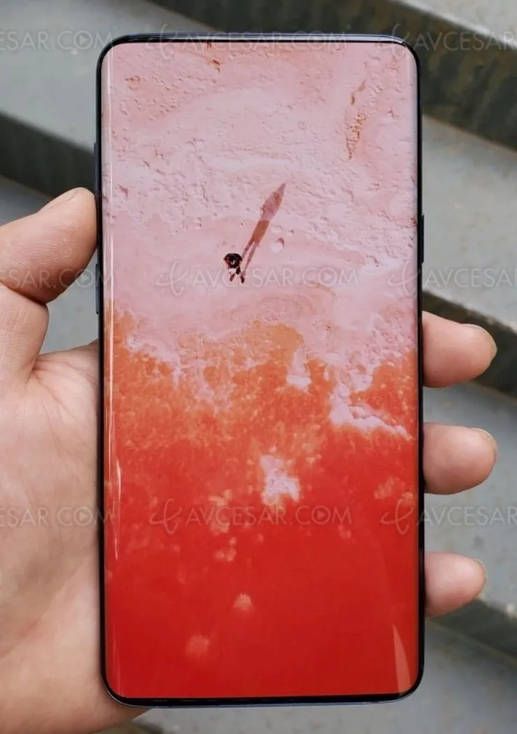 samsung-galaxy-s10-trois-capteurs-photo-a-l-arriere-deux-a-l-avant