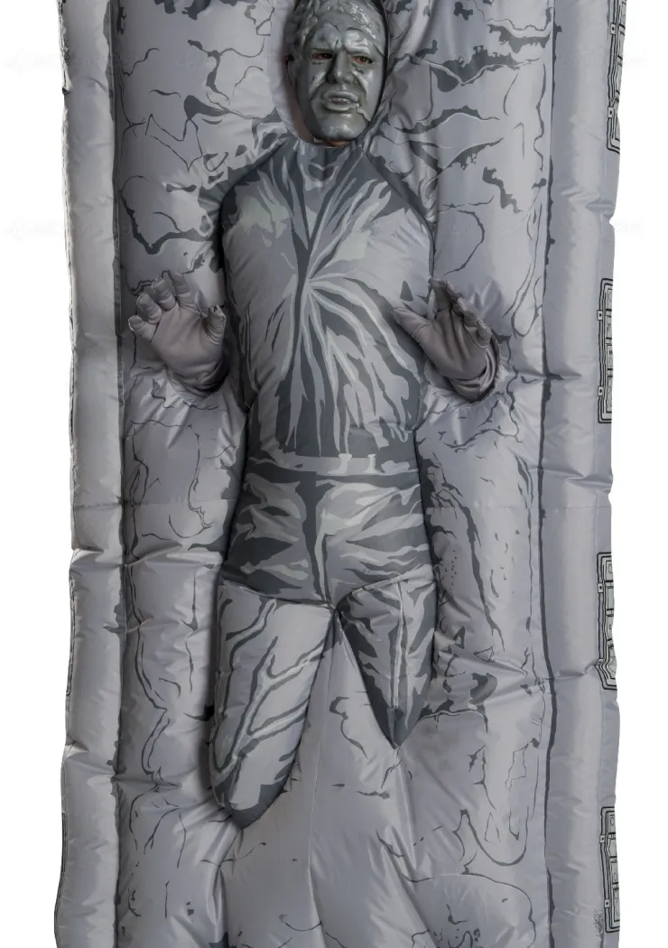 costume-gonflable-de-han-solo-piege-dans-la-carbonite