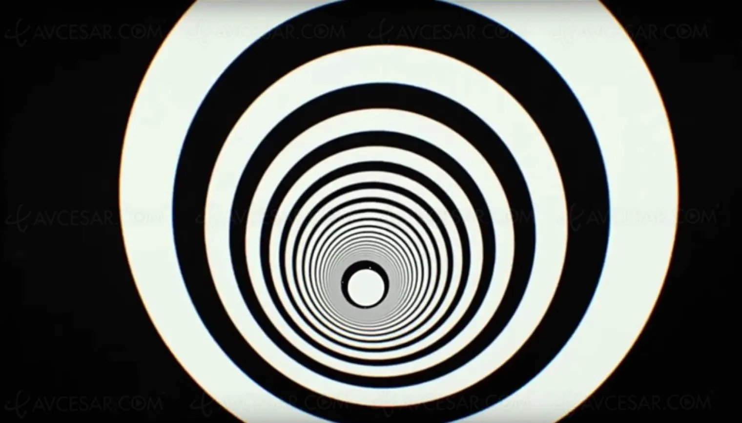 serie-la-quatrieme-dimension-the-twilight-zone-1959-trailer-du-nouveau-reboot-signe