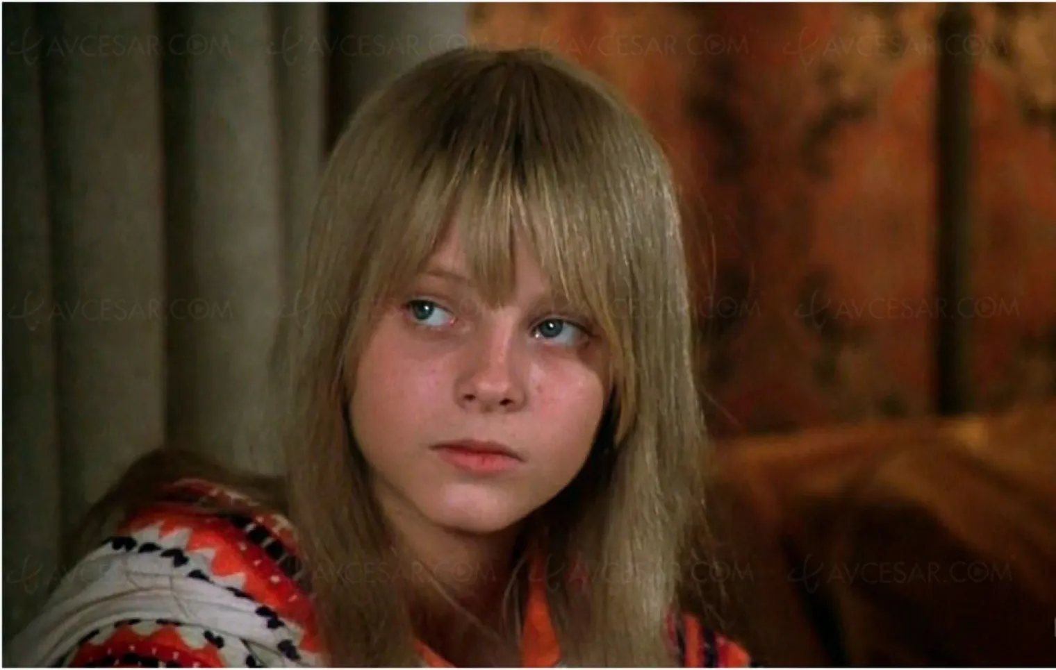 jodie-foster-ado-dans-la-petite-fille-au-bout-du-chemin