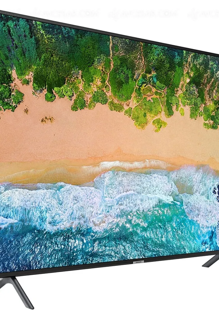 black-friday-week-tv-led-samsung-ue82nu8005-82-208-cm-a-2-374-soit-40-de-remise