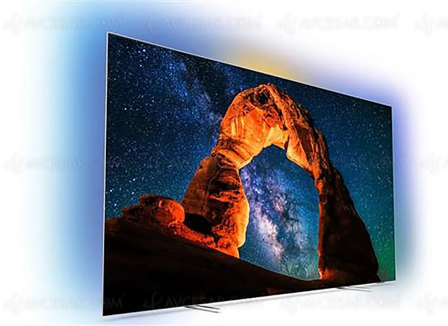 cyber-monday-tv-oled-philips-55oled803-a-1-569-soit-730-de-remise