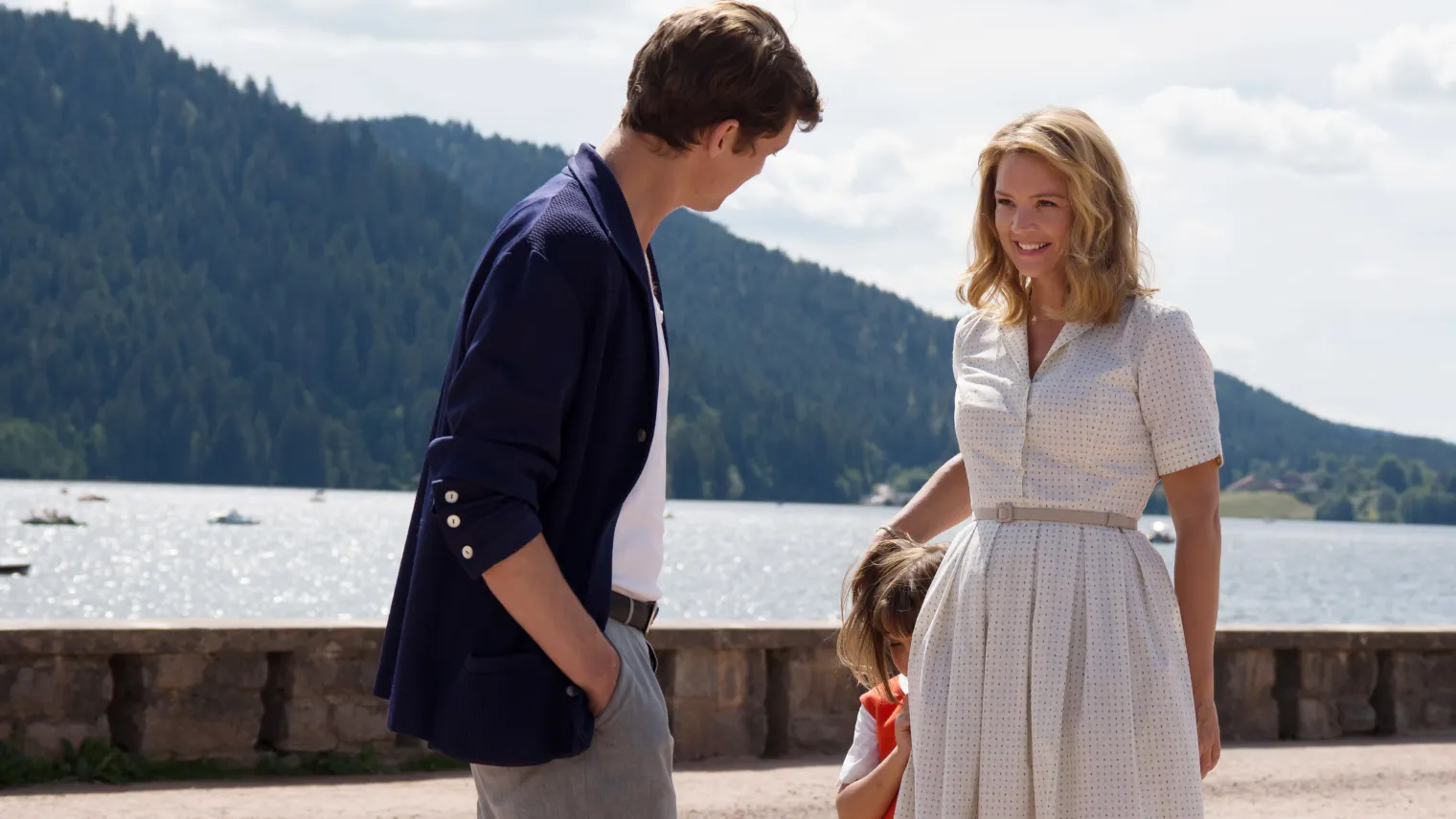 un-amour-impossible-virginie-efira-dans-l-adaptation-cine-du-roman-de-christine-angot