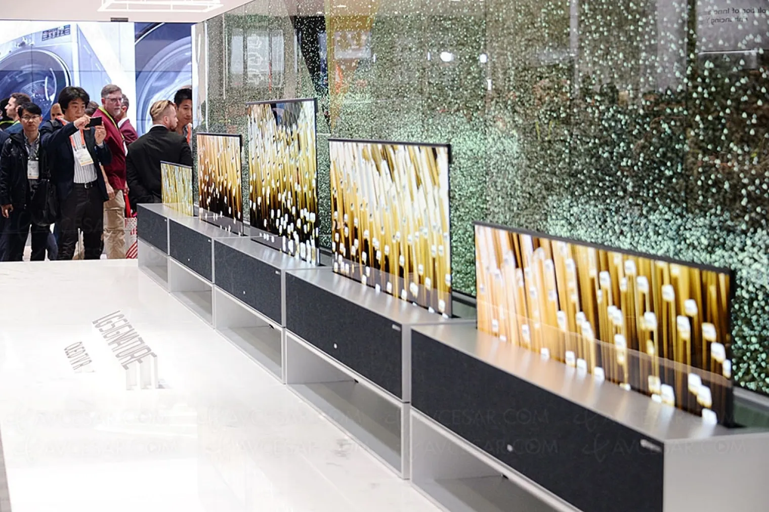 ces-19-lg-signature-oled-tv-65r-mise-a-jour-specifications