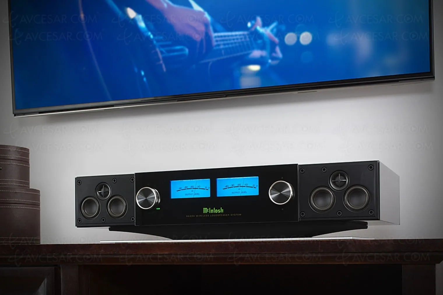 mcintosh-rs200-enceinte-active-sans-fil-multiroom-dts-play-fi-et-airplay-2