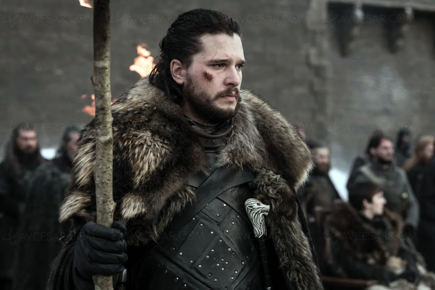 syndrome-post-game-of-thrones-pour-kit-harington-jon-snow-broie-du-noir