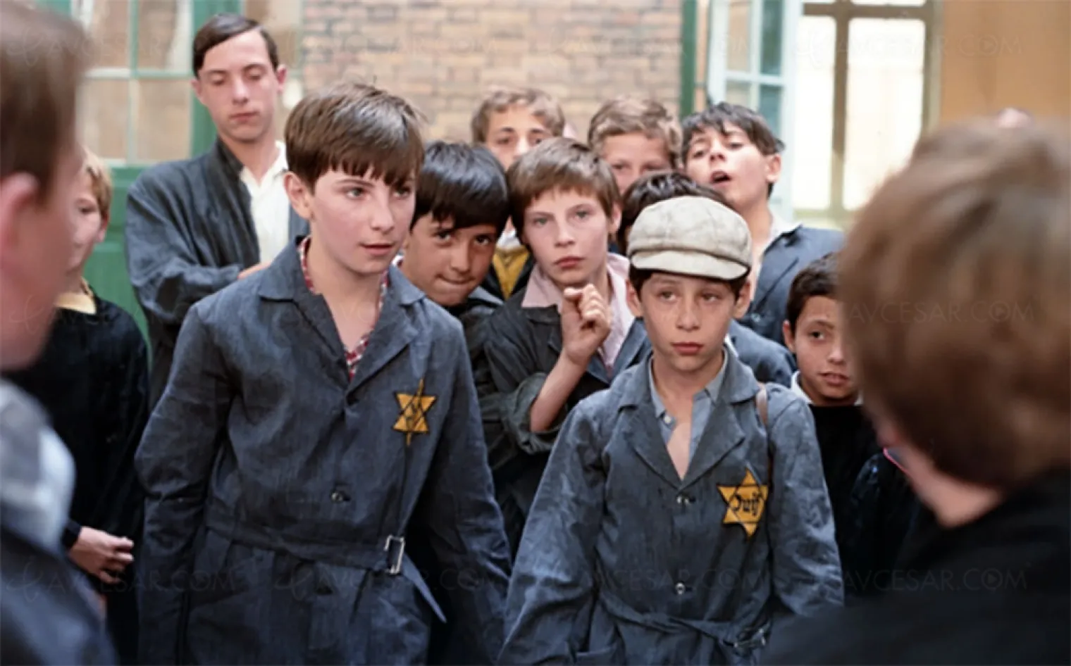 un-sac-de-billes-le-best-seller-de-joseph-joffo-adapte-par-jacques-doillon-en-1975