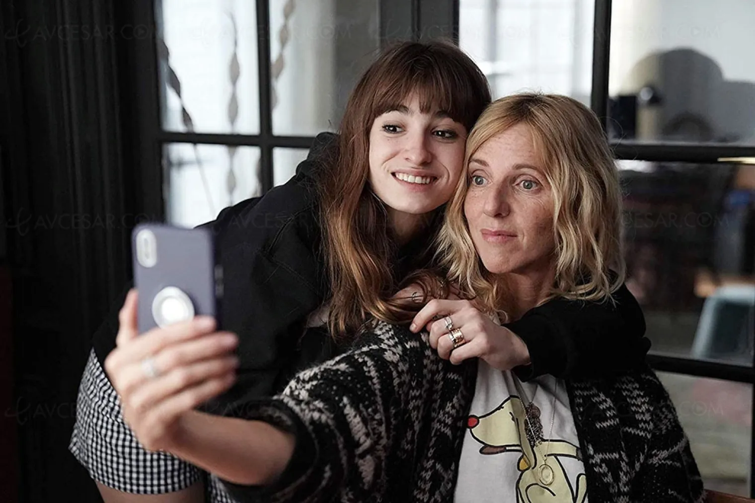 mon-bebe-sandrine-kiberlain-dans-la-nouvelle-comedie-de-lisa-azuelos