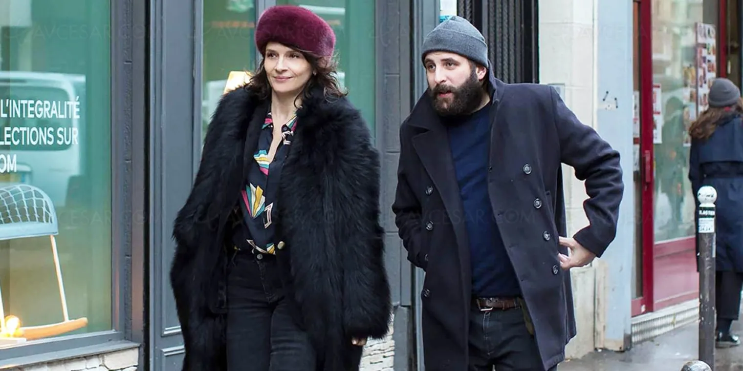 doubles-vies-d-olivier-assayas-vaudeville-mais-pas-que