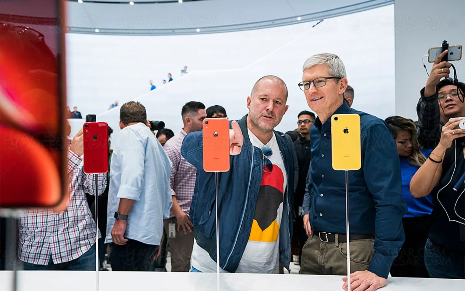 jony-ive-s-eloigne-d-apple-pour-creer-son-studio-de-design