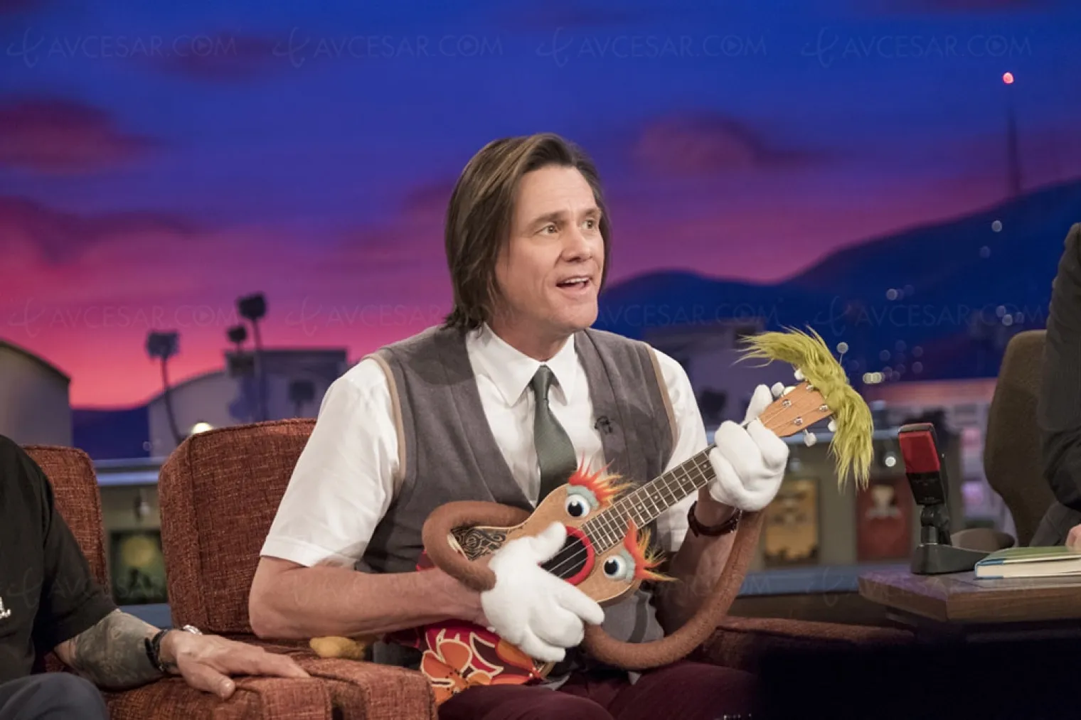 kidding-jim-carrey-au-bord-de-la-crise-de-nerfs-dans-la-premiere-serie-de-michel-gondry