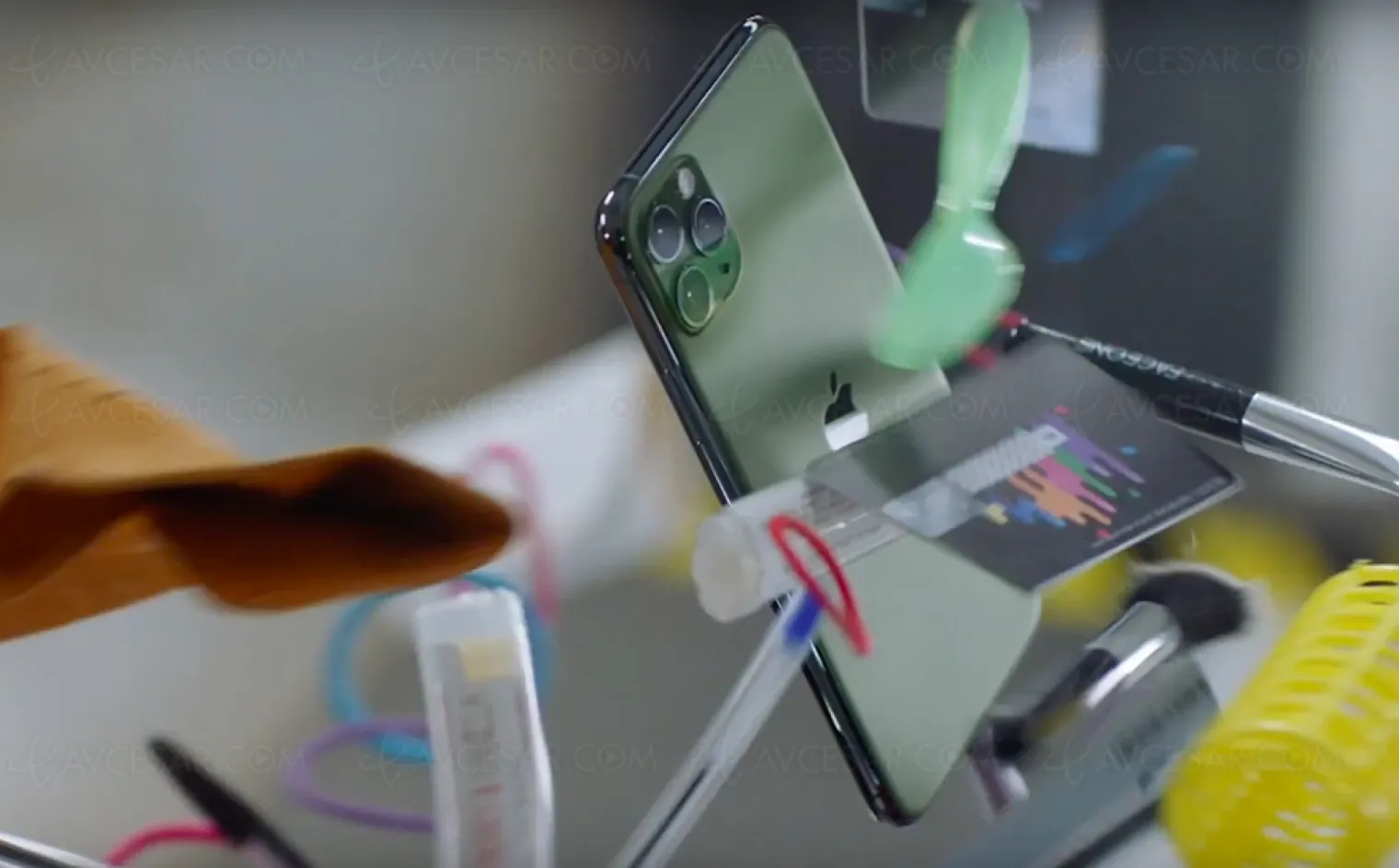 dure-la-vie-pour-l-iphone-11