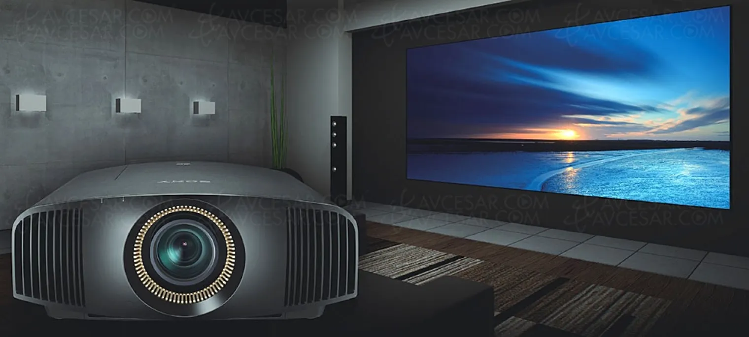 ifa-19-videoprojecteur-sony-vpl-vw760es-vpl-vw5000es-mise-a-jour-firmware-pour-qualite-d-image-optimisee